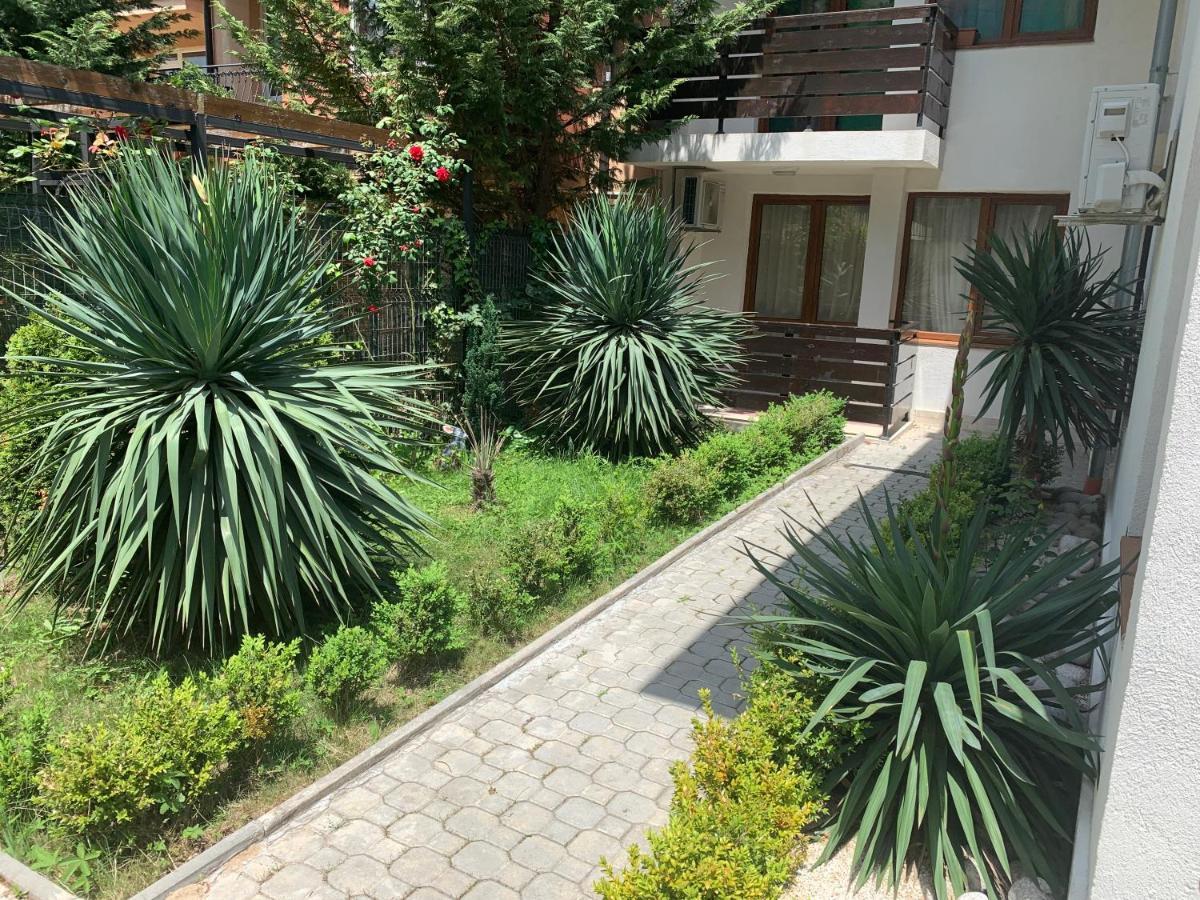 Apartmán Oasis By The Sea Primorsko Exteriér fotografie