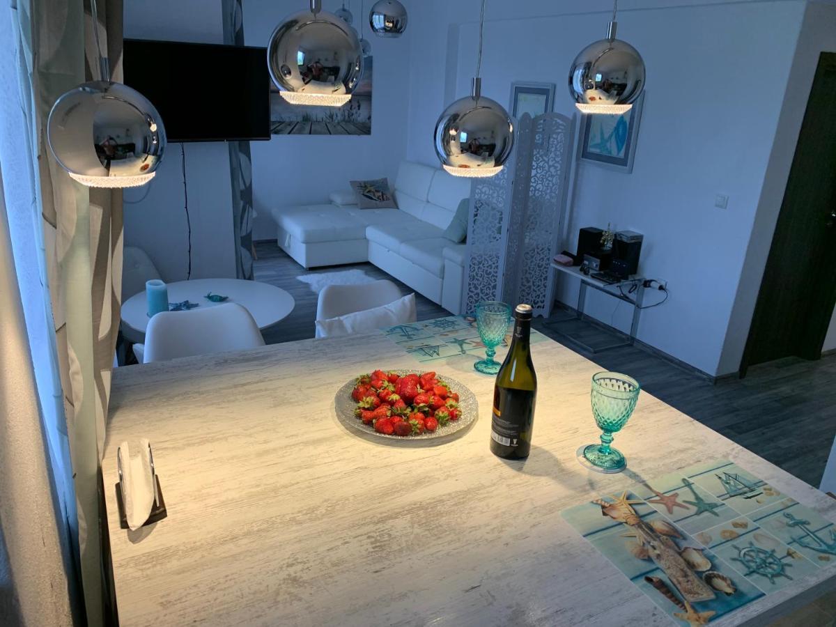 Apartmán Oasis By The Sea Primorsko Exteriér fotografie